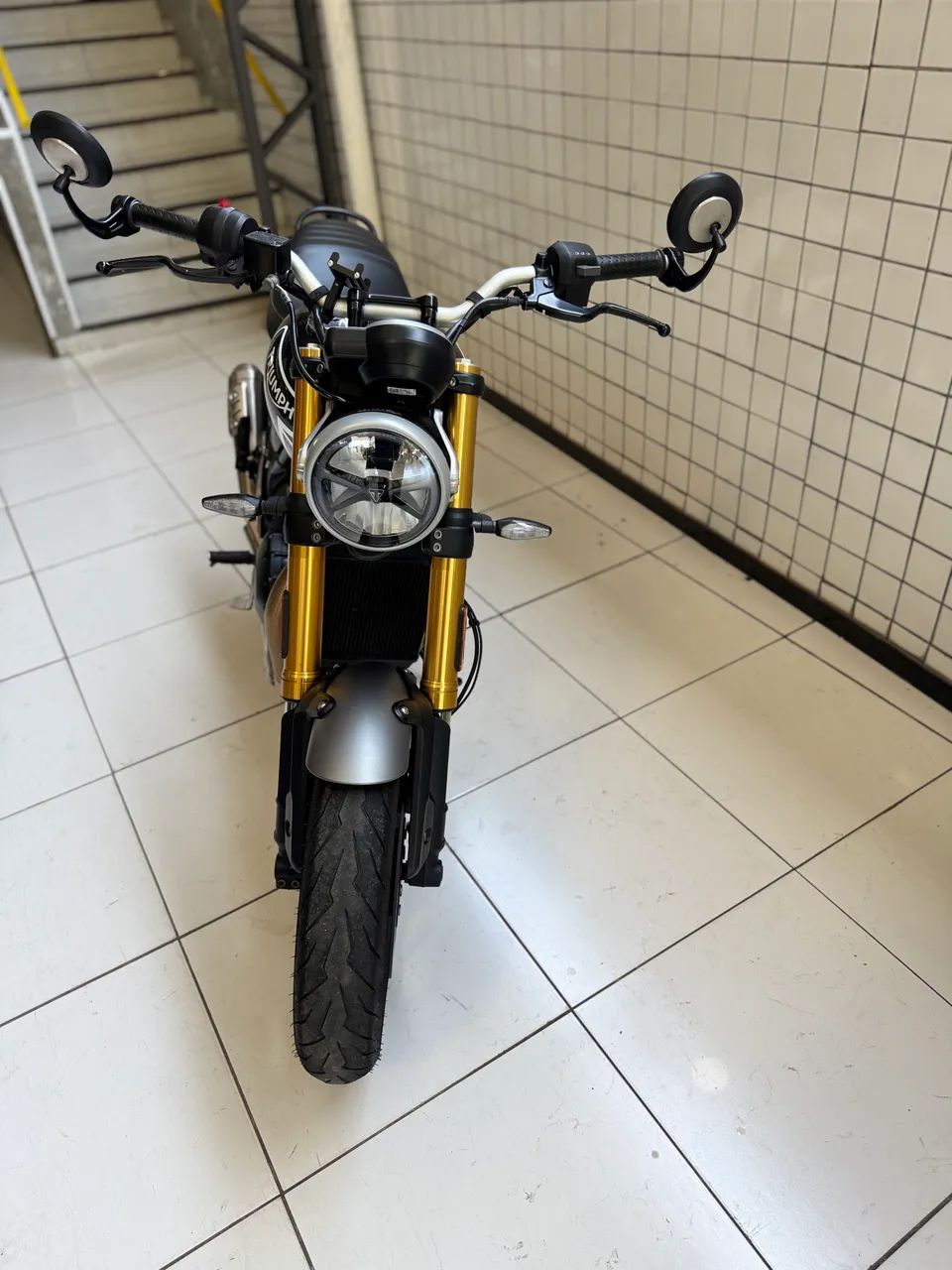 Triumph Speed 400  - Foto 3