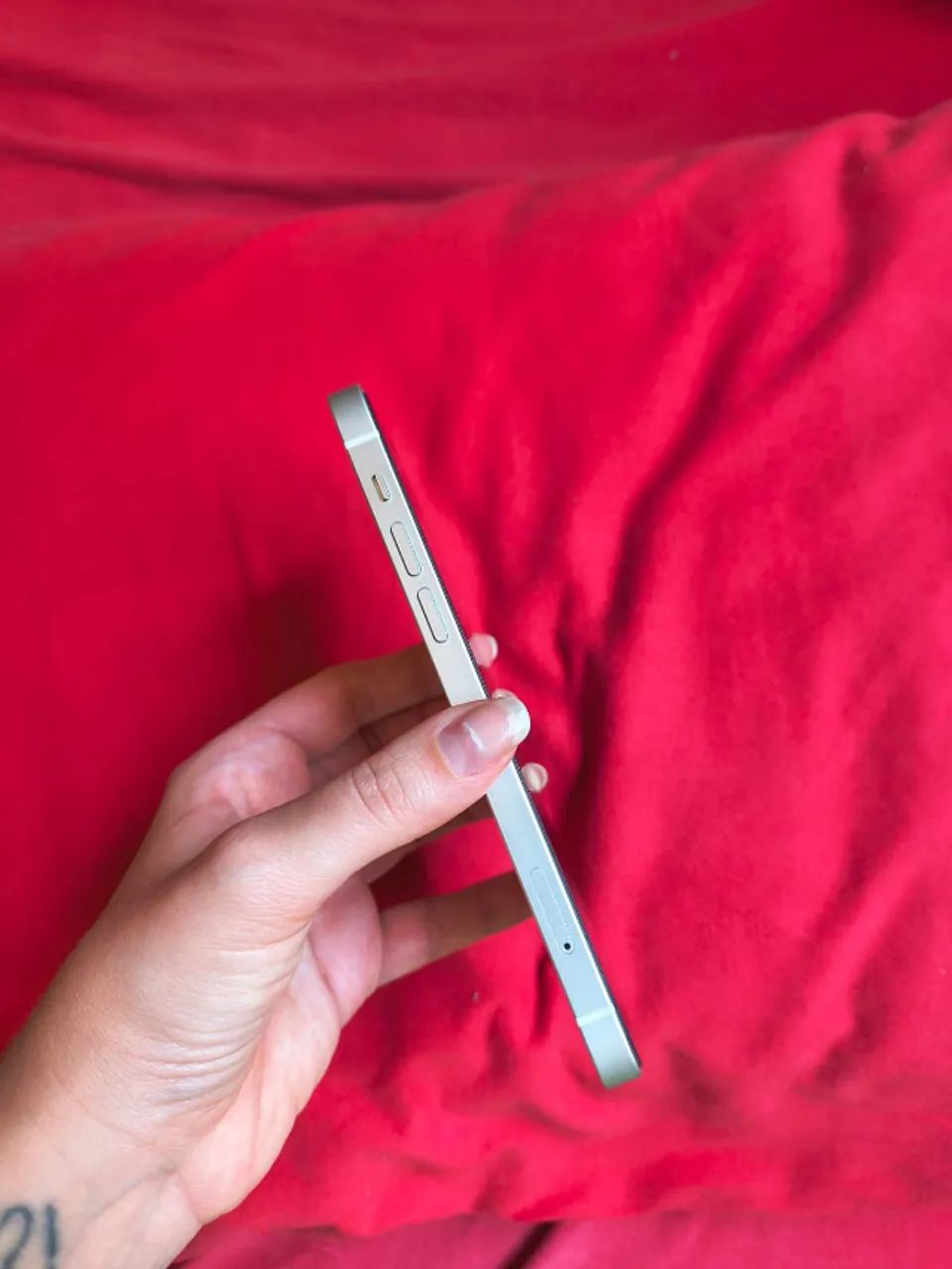 iPhone 12 64GB - Excelente estado | Funcionando perfeitamente - Foto 3