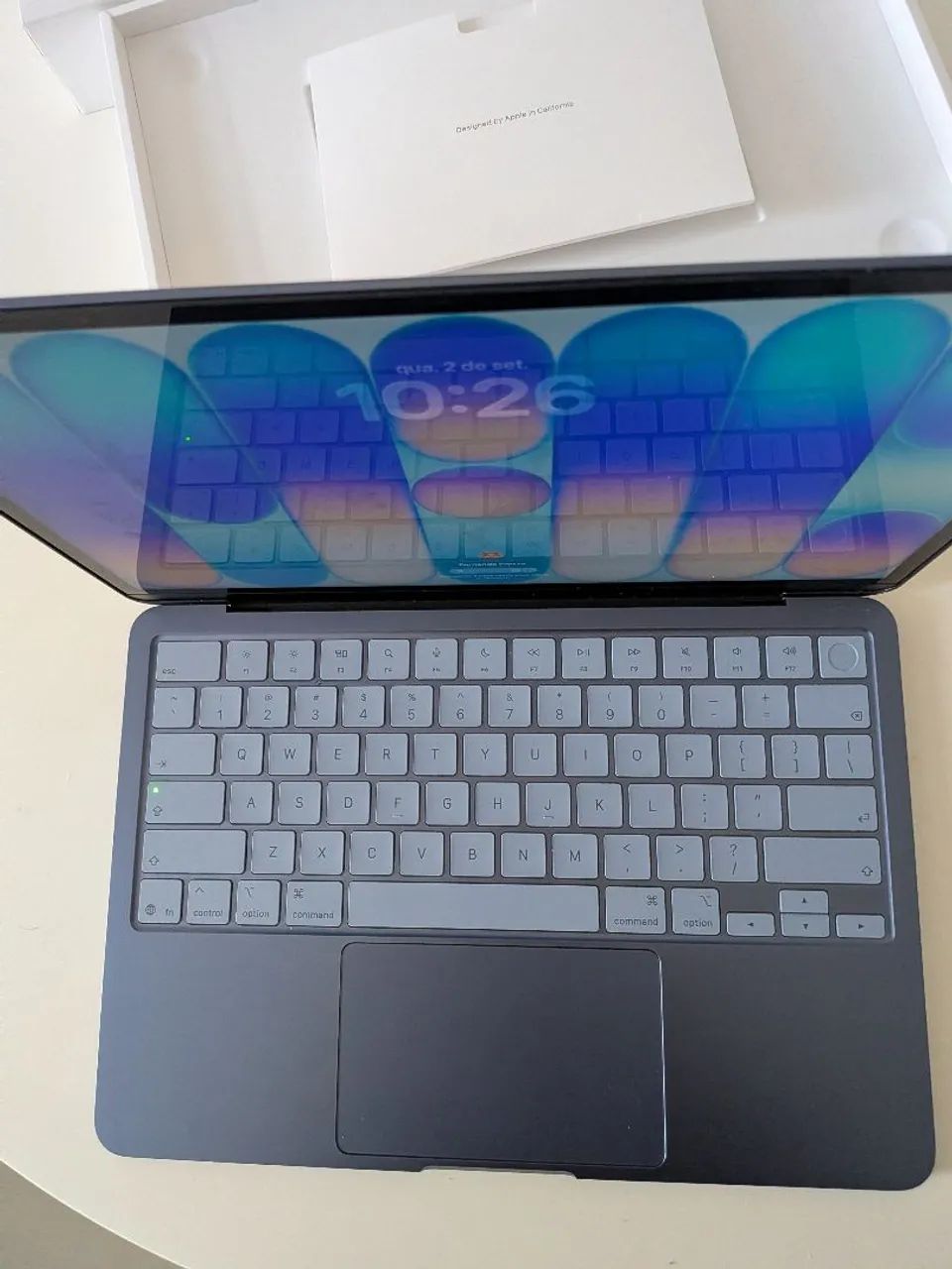 Macbook Neo De 13 Polegadas: Chip A18 Pro, 256gb Índig, com biometria - Foto 2
