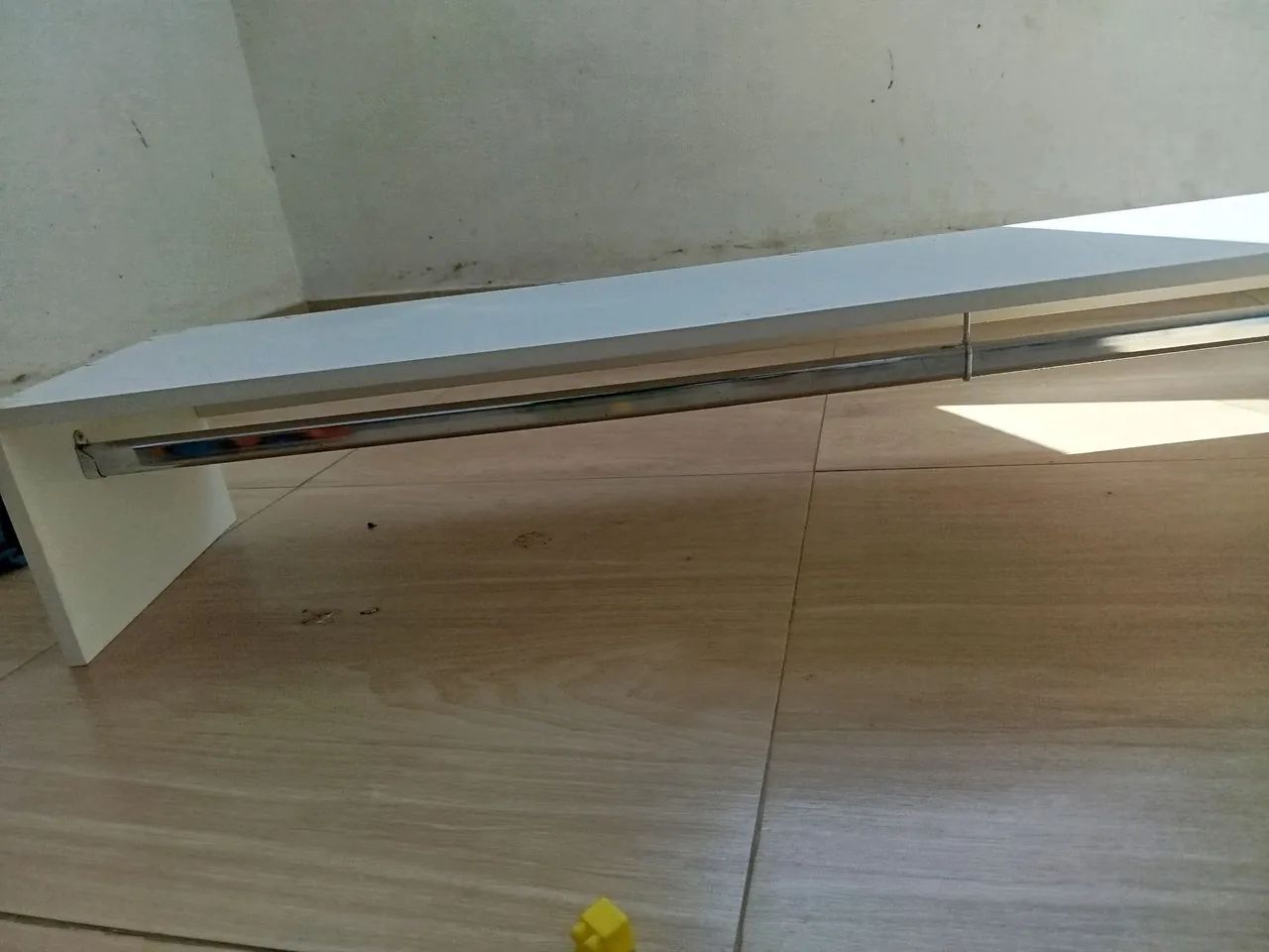 Nicho cabideiro com vidro - Foto 2