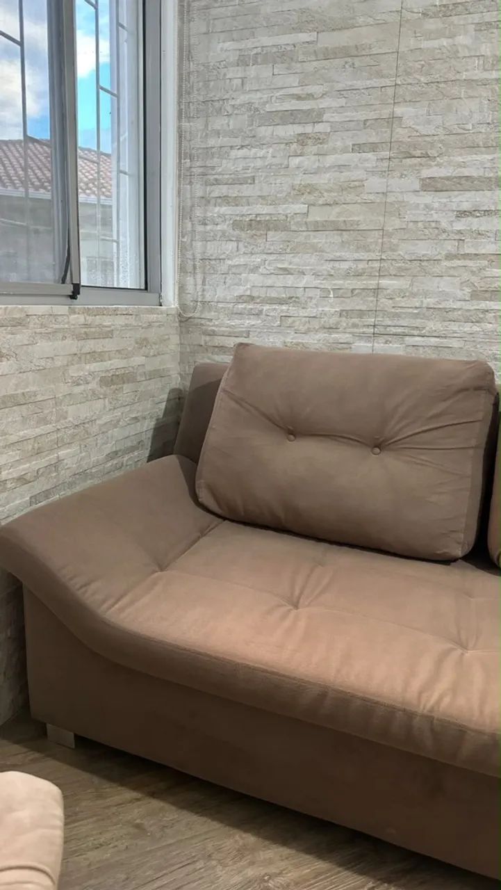 Sofá de 3 lugares com chaise + baú estofado