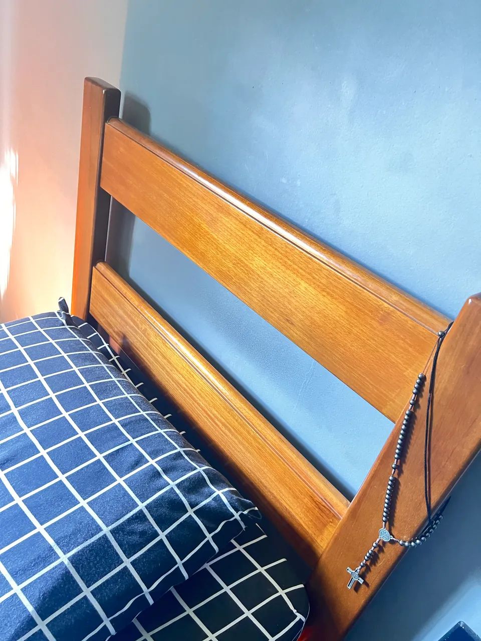 Cama de madeira maciça usada  - Foto 5