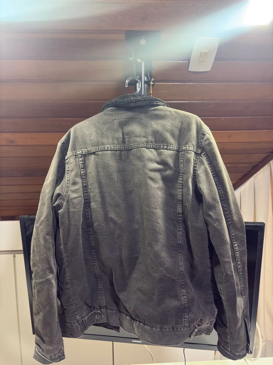 Jaqueta jeans zara com pelo  - Foto 3