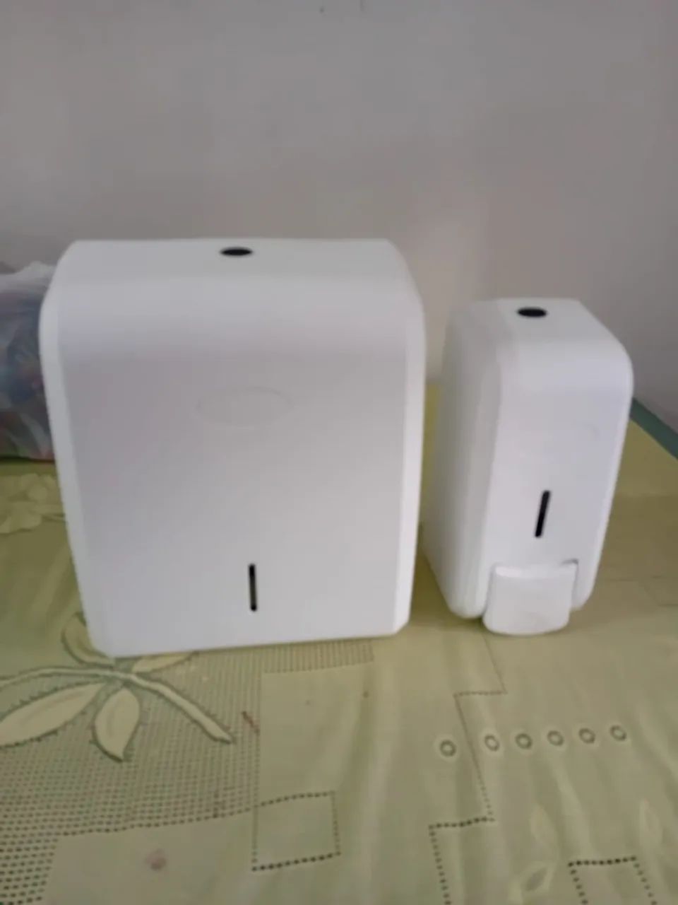 Dispenser de Papel Toalha e Sabonete Líquido