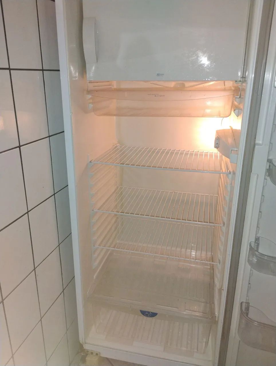 Geladeira Dako 340L - Foto 3