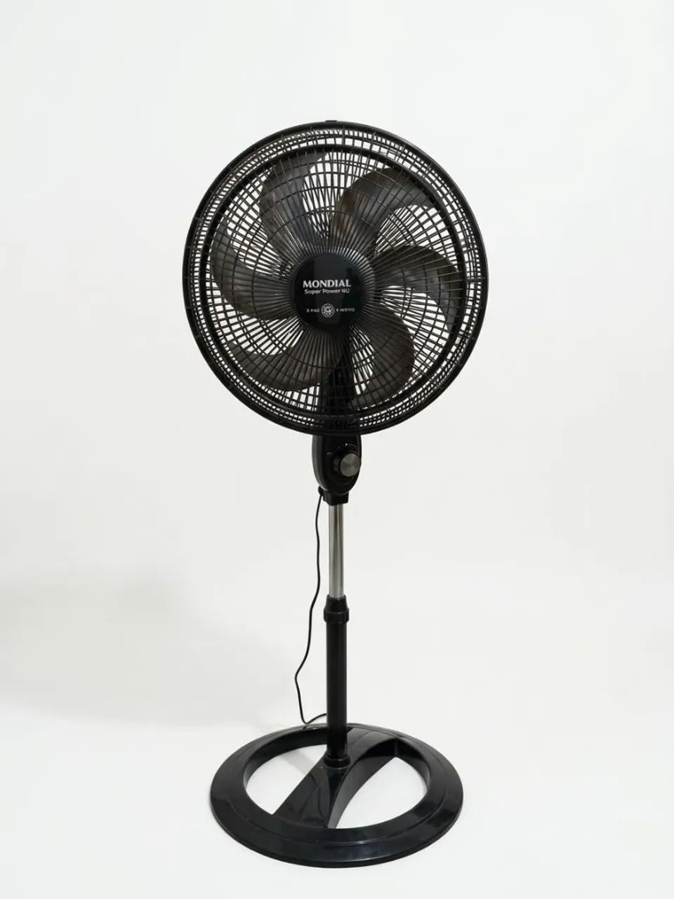 ventilador com menos de 6 meses de uso