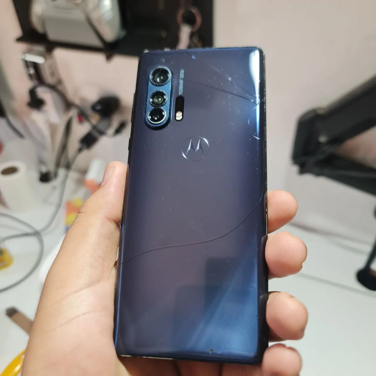 Motorola Edge Plus 2020 - Foto 4