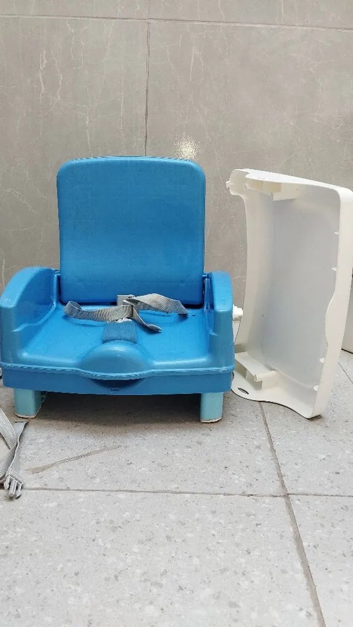 Cadeira de Bebê para usar nas Refeições  - Foto 2