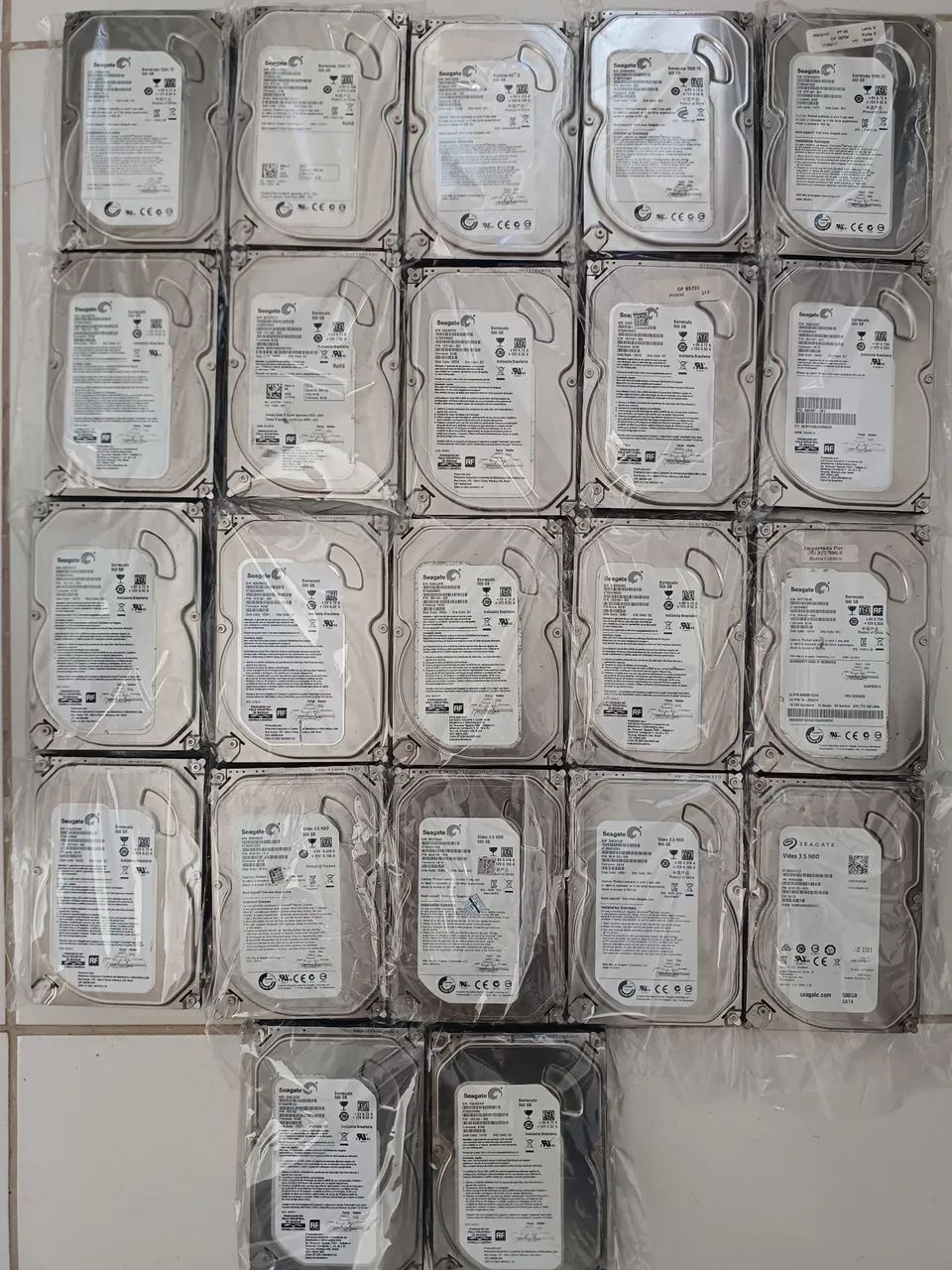 20 hds 500gb wd ou seagate  cftv dvr CPUs  - Foto 4