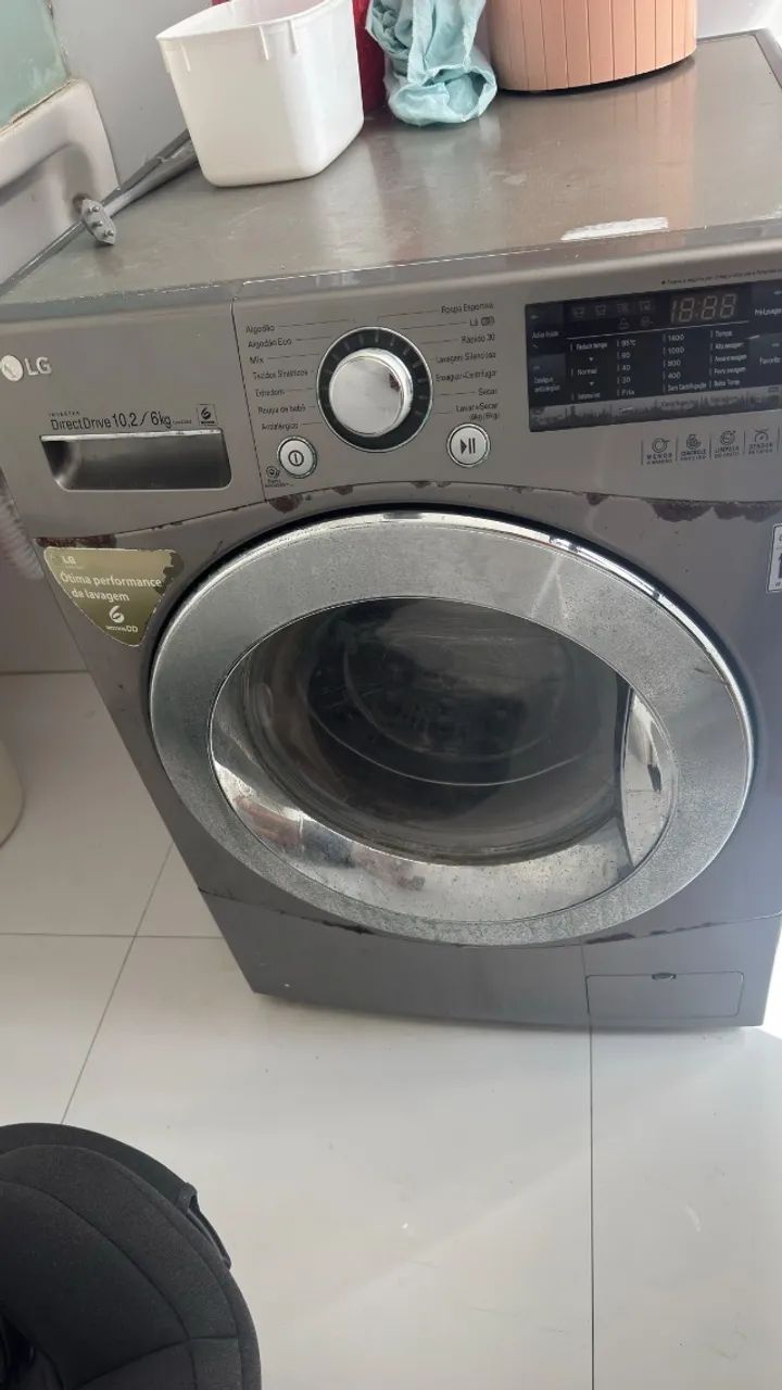LG 10 kg Washing and Drying Machine