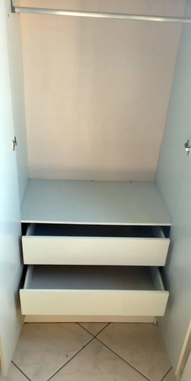Guarda roupas com 2 portas - Foto 4