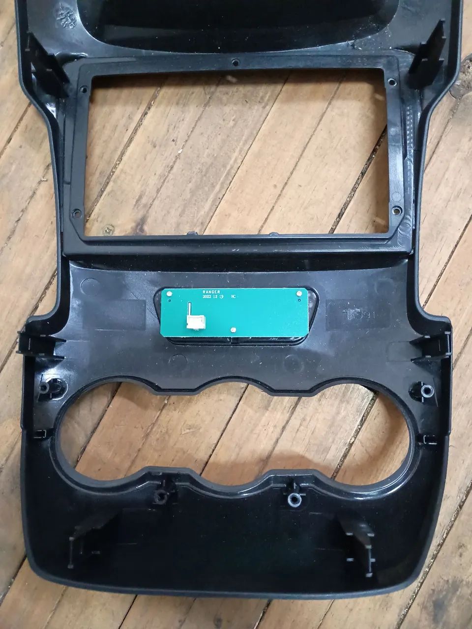 Moldura 9 polegadas Ford Ranger 2012/2016 - Foto 4