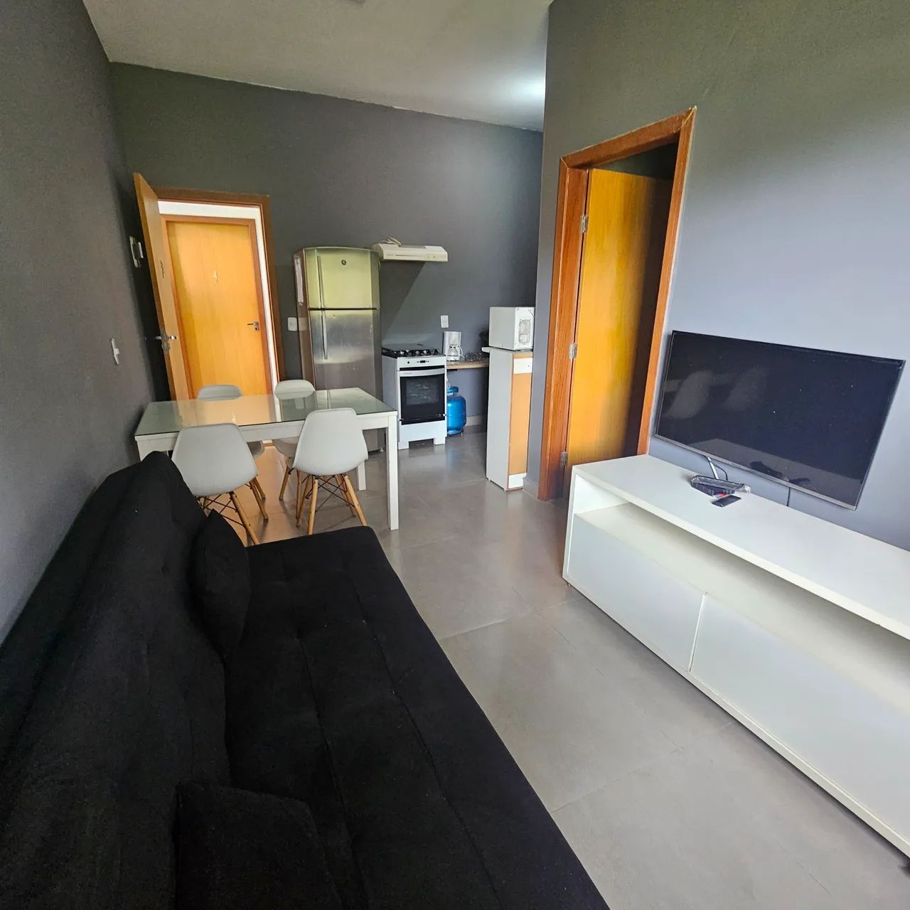 Altiplano(QI29 Lago Sul), rua5,apt 1qt mobiliado30m2 13km da ponte Jk-mensal ou anual