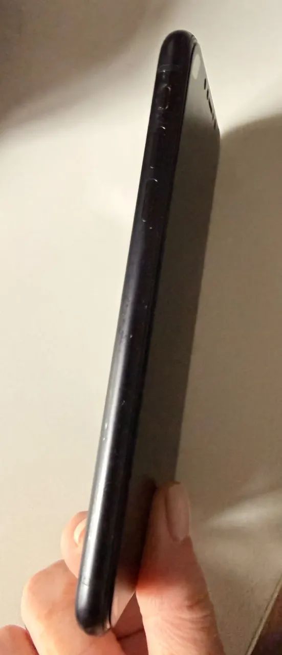 celular iPhone XR 128 GB - Foto 5