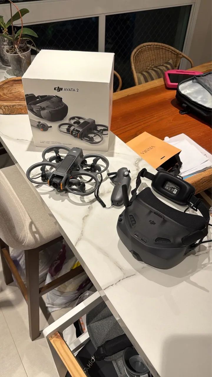 Drone DJI Avata 2 combo fly more