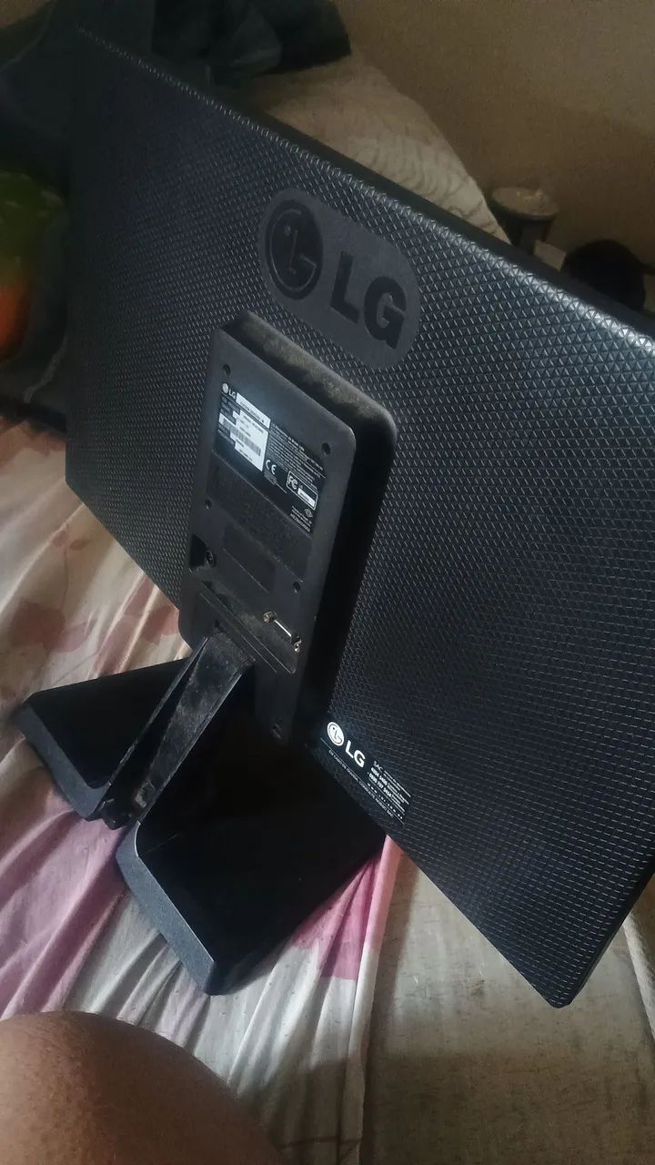 Monitor LG 20EN33 - Foto 3