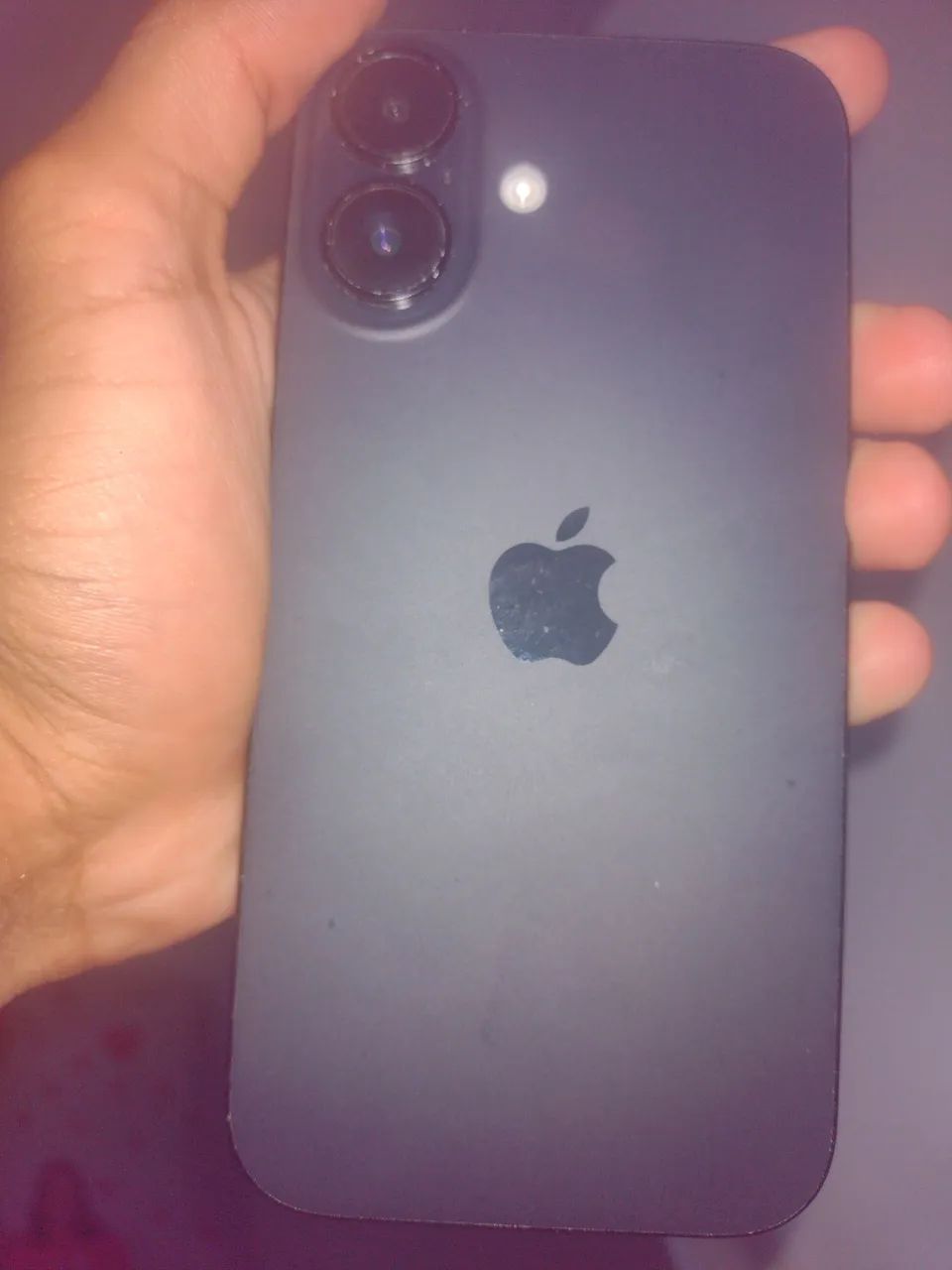iPhone 16