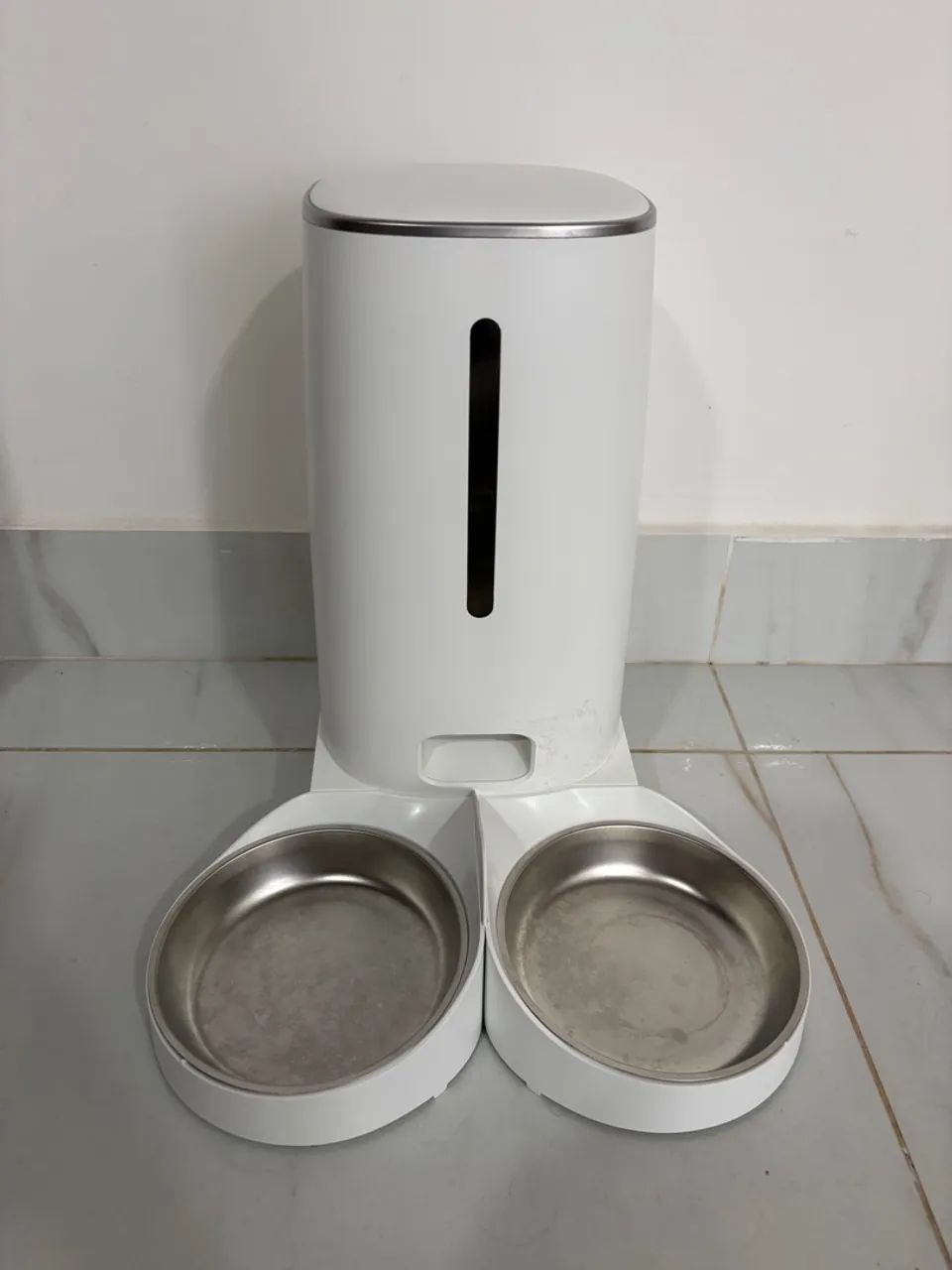 Comedouro automático duplo Wi-Fi USB