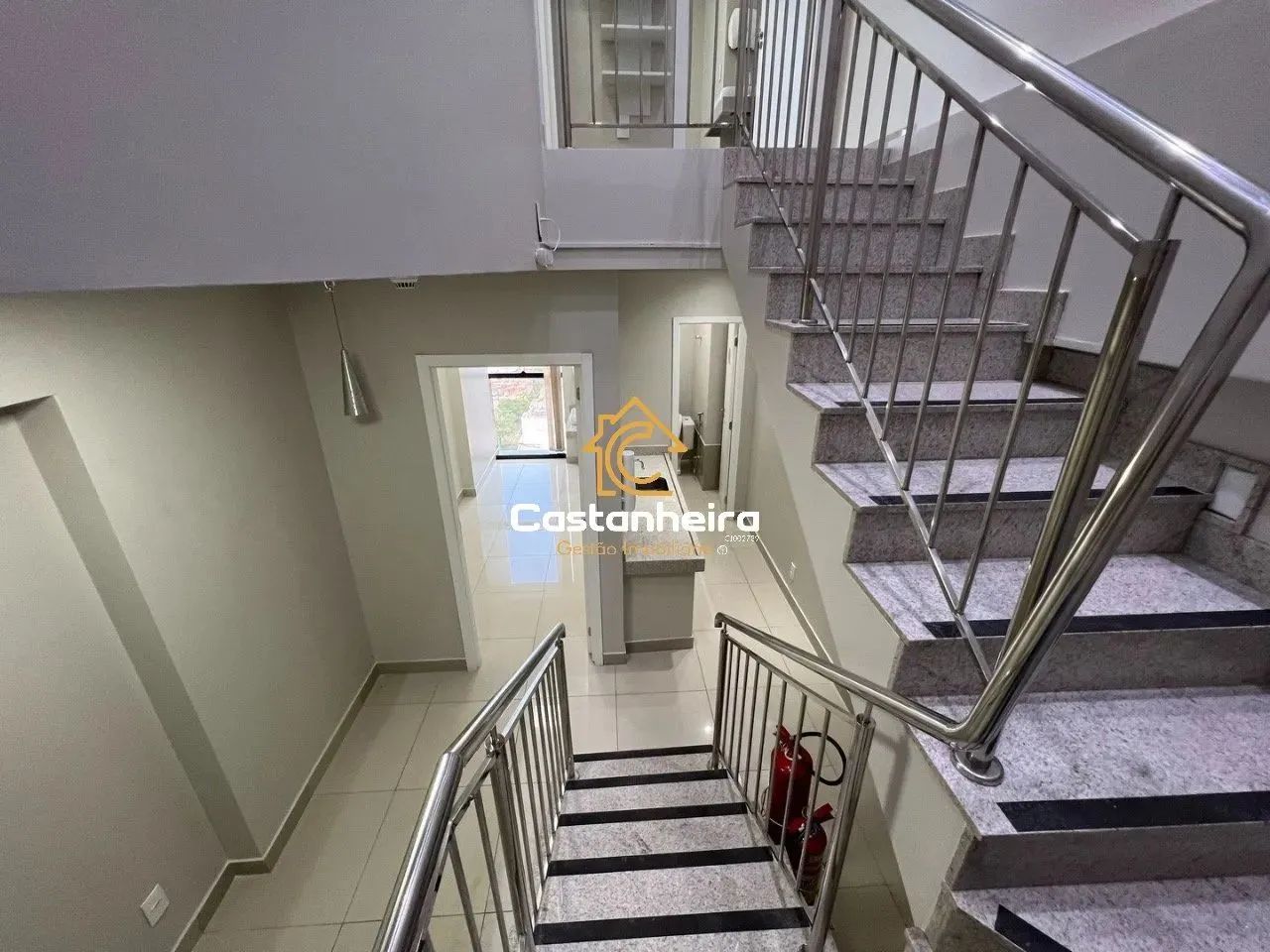 Sala comercial 50m² = (25m² + 25m² de mezanino) - Centro - Foto 5