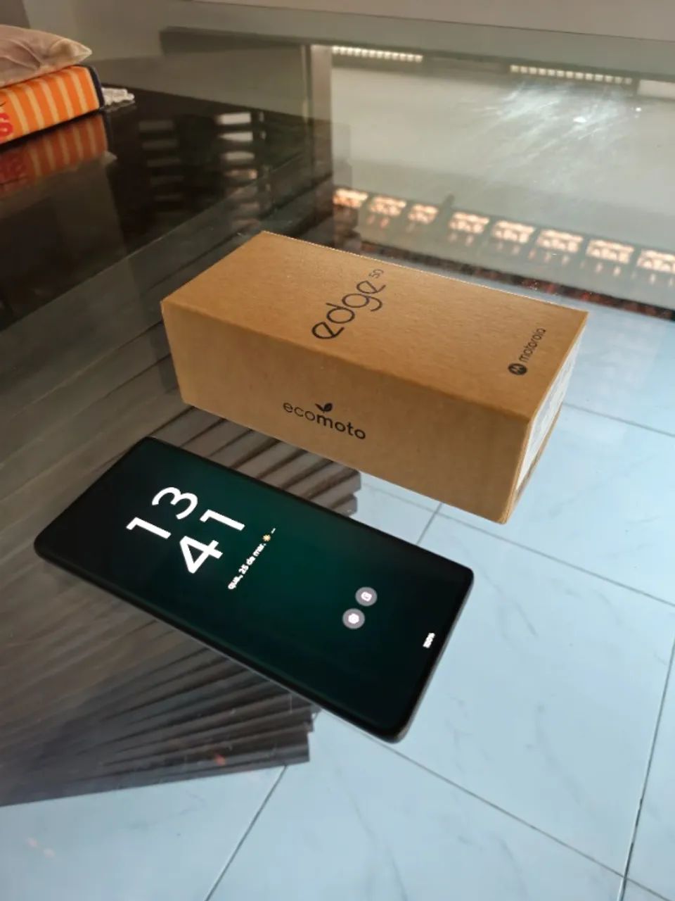Motorola Edge 50 5G - Foto 2