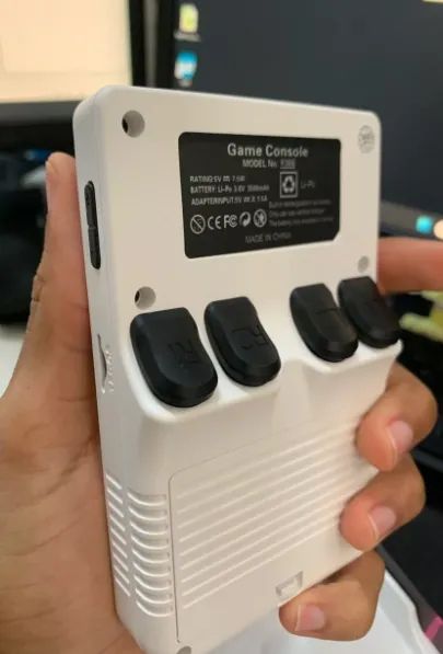 Console Portátil R36S + de 15.000 Jogos Vídeo Game 64g Linux Tela IPS 3.5 Polegadas - Foto 4