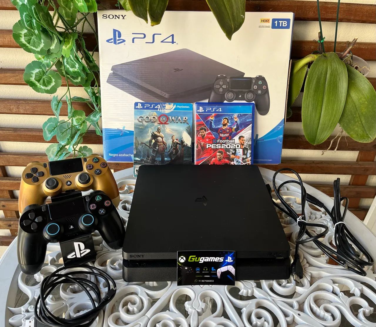 Ps4 slim 1tb - 2 controles + 2 jogos