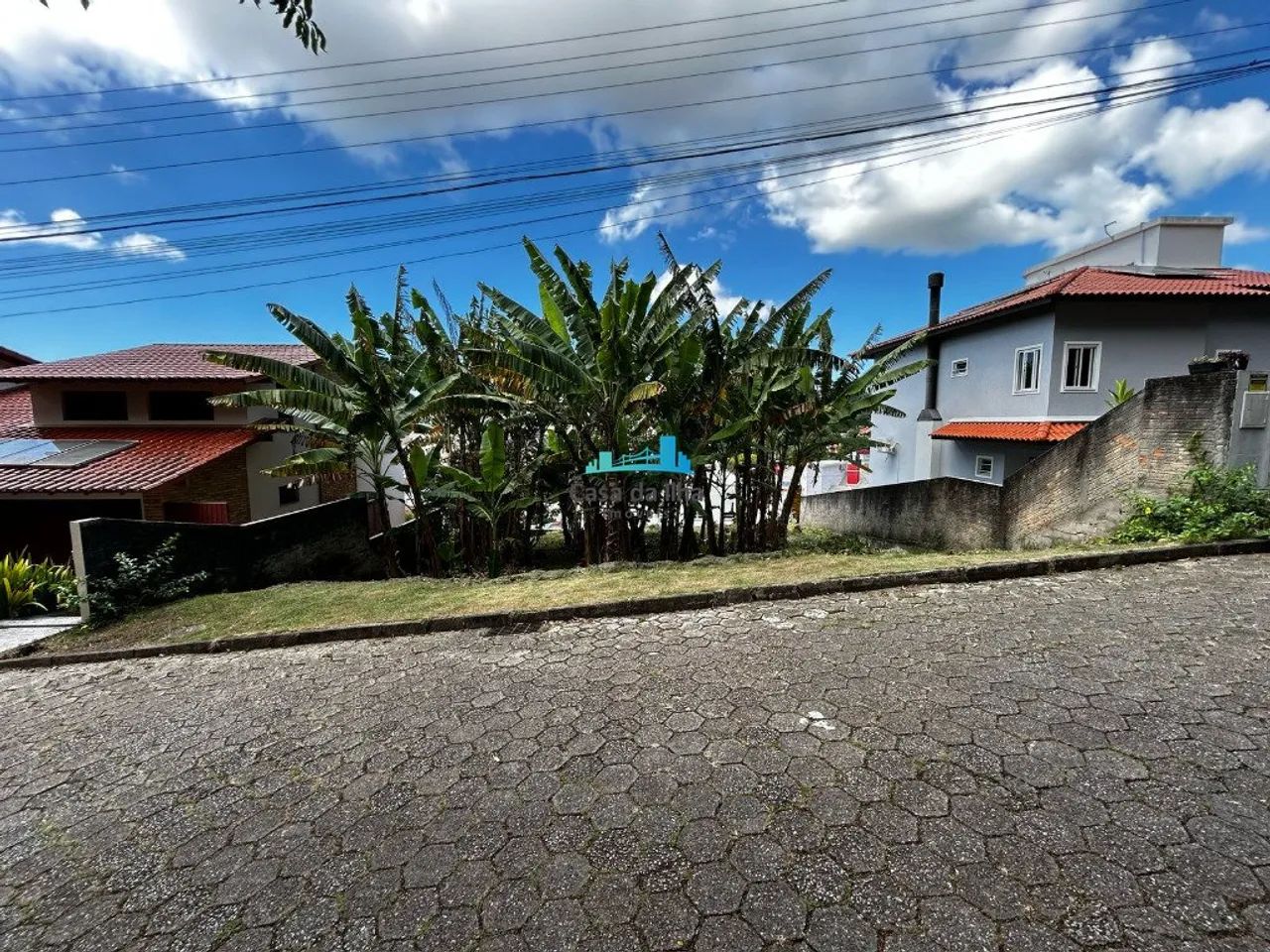 Terreno em condomínio fechado na Trindade