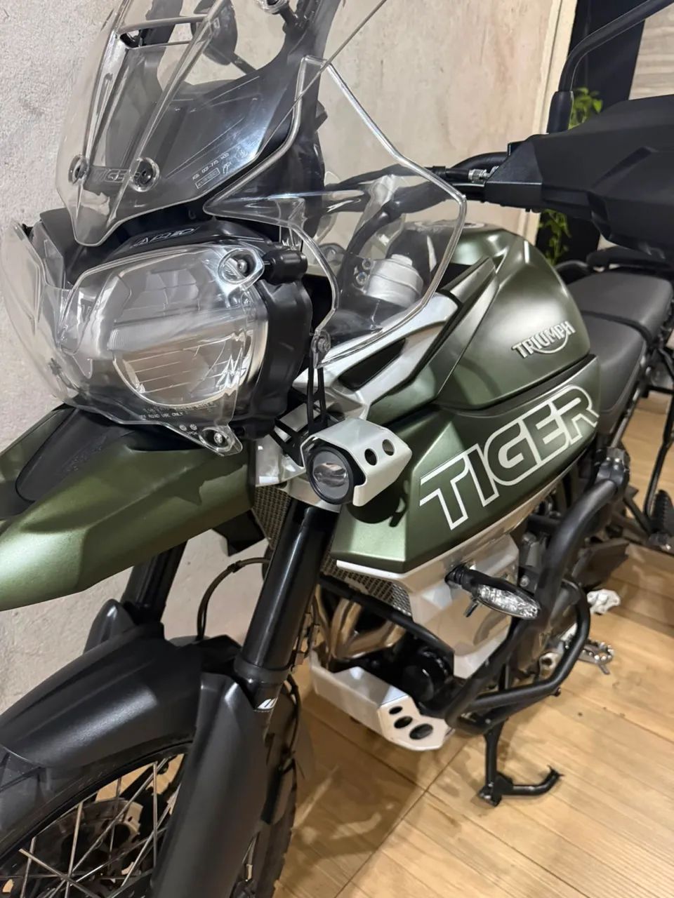 TIGER 800 XCA 2020 - Foto 4