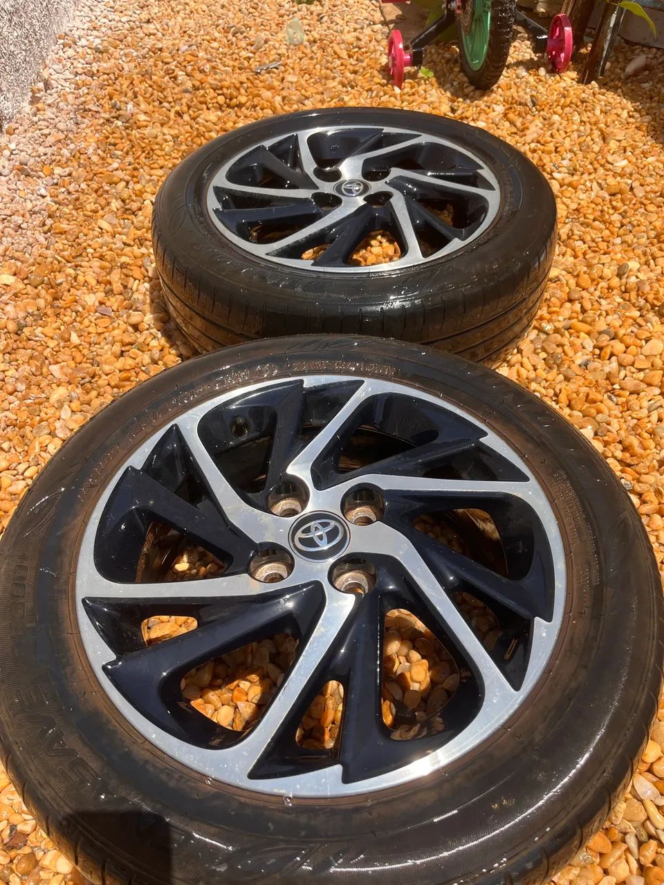 Rodas aro 15 Yaris  - Foto 2