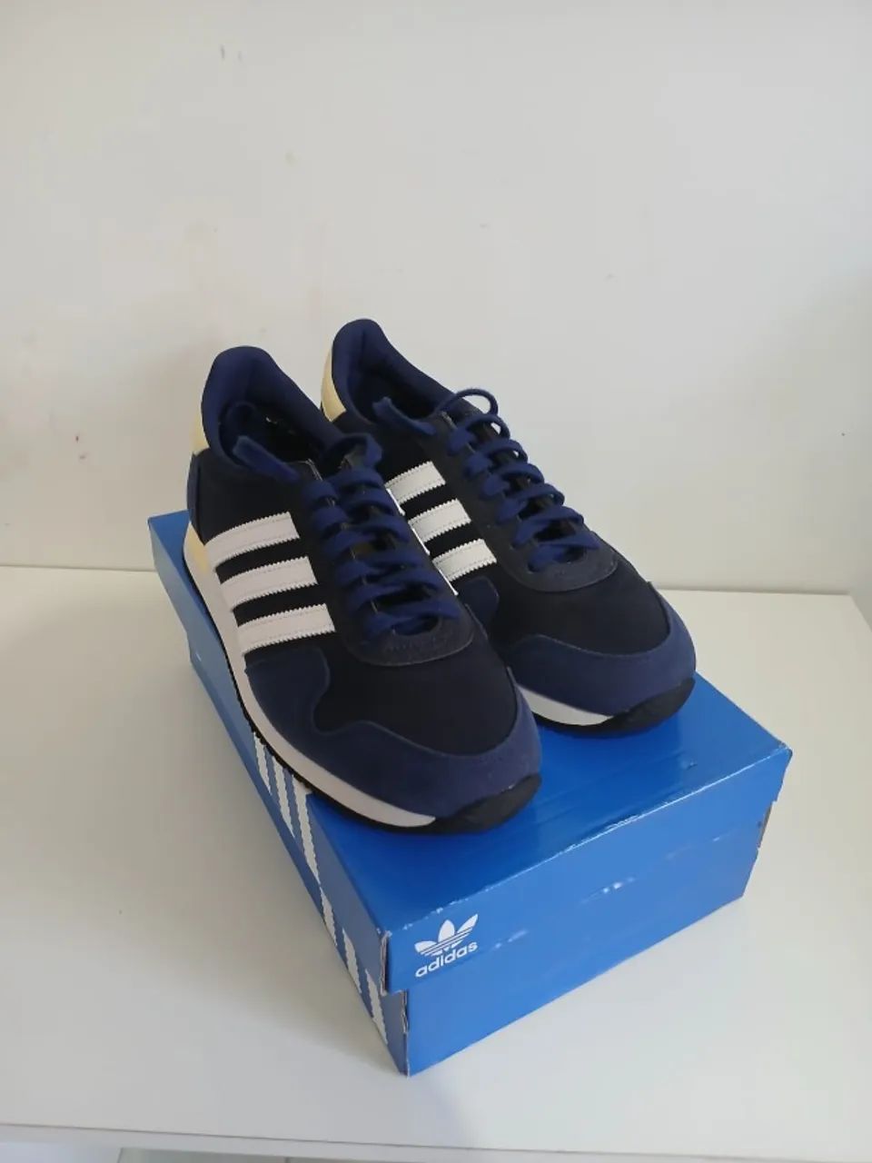 Tênis adidas originals - Foto 2