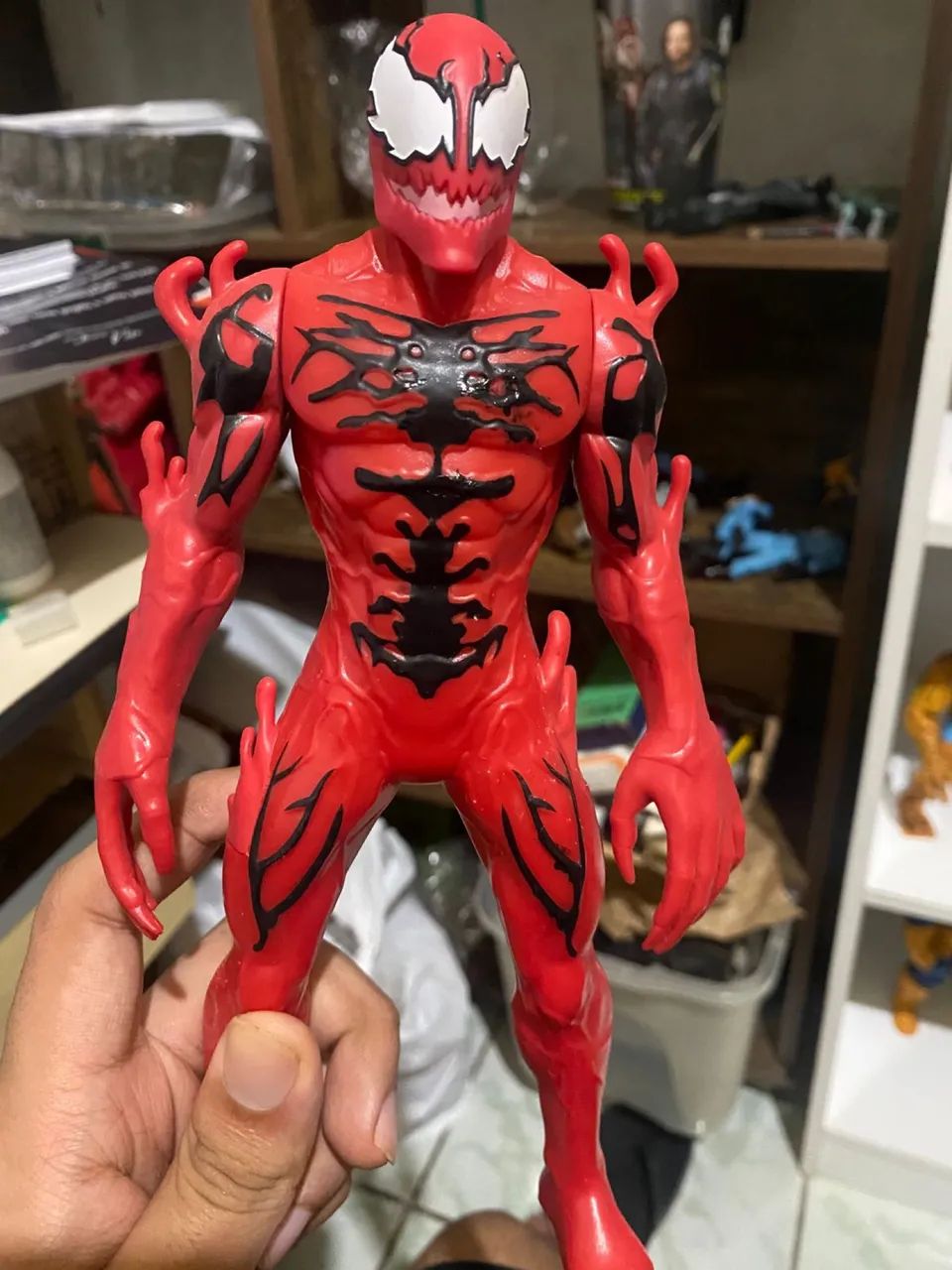 Bonecos Venom e Carnificina da Marvel  - Foto 2