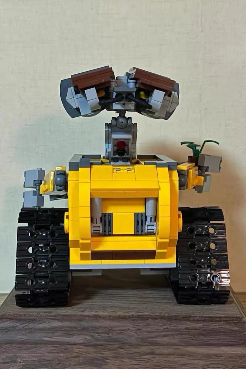 BLOCO DE MONTAR ROBÔ WALL-E 687 PEÇAS (LACRADO)  - Foto 4