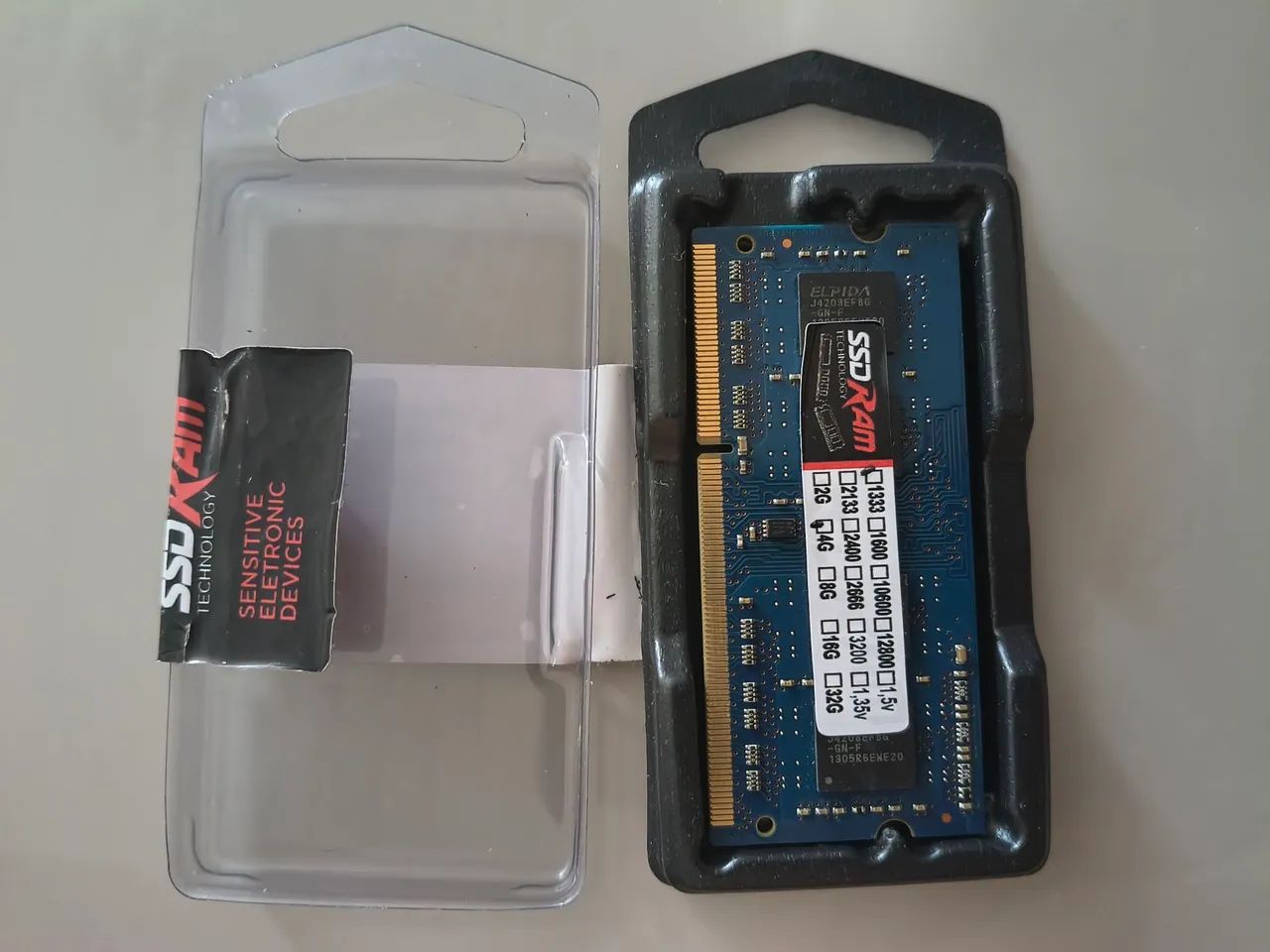 Memória ram ddr3 4gb notebook 1333mhz 