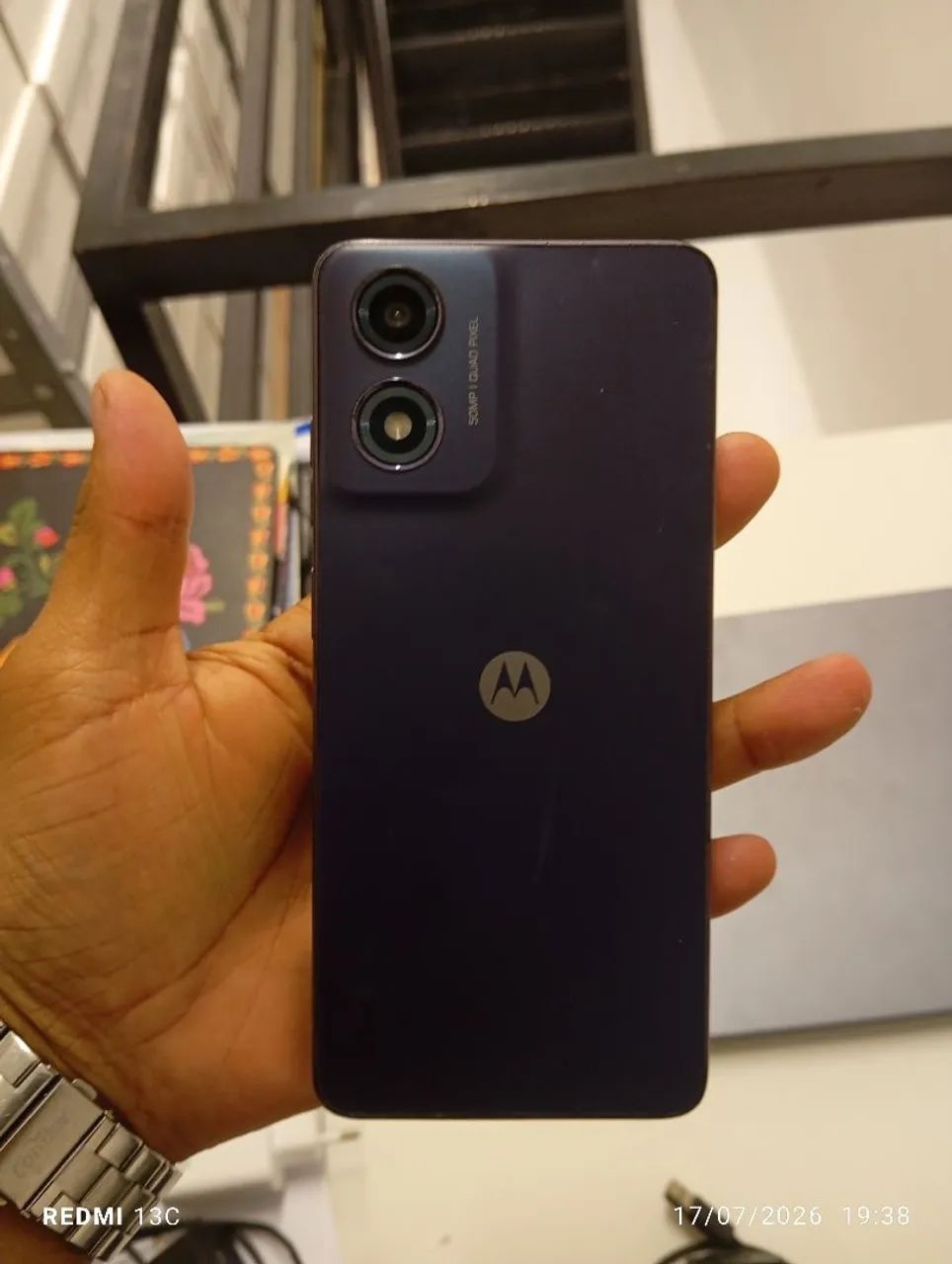 Moto G04s