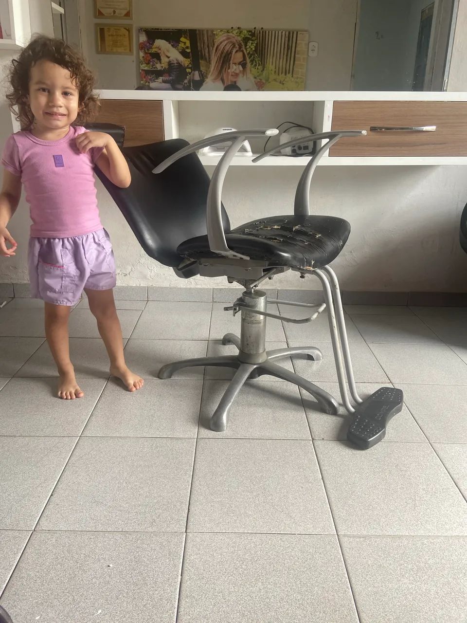 Cadeira de salão reclinável com lavatório  - Foto 2