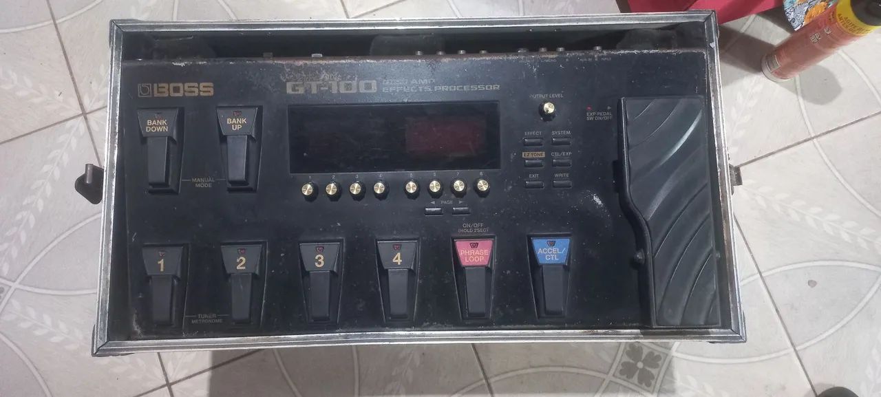 Pedaleira gt100