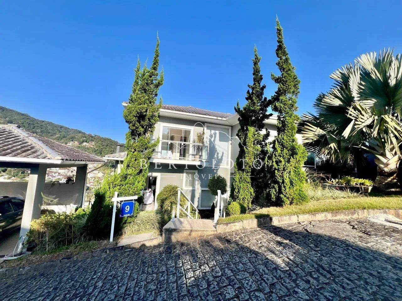 Casa Triplex em Condomínio na Mosela - Foto 3