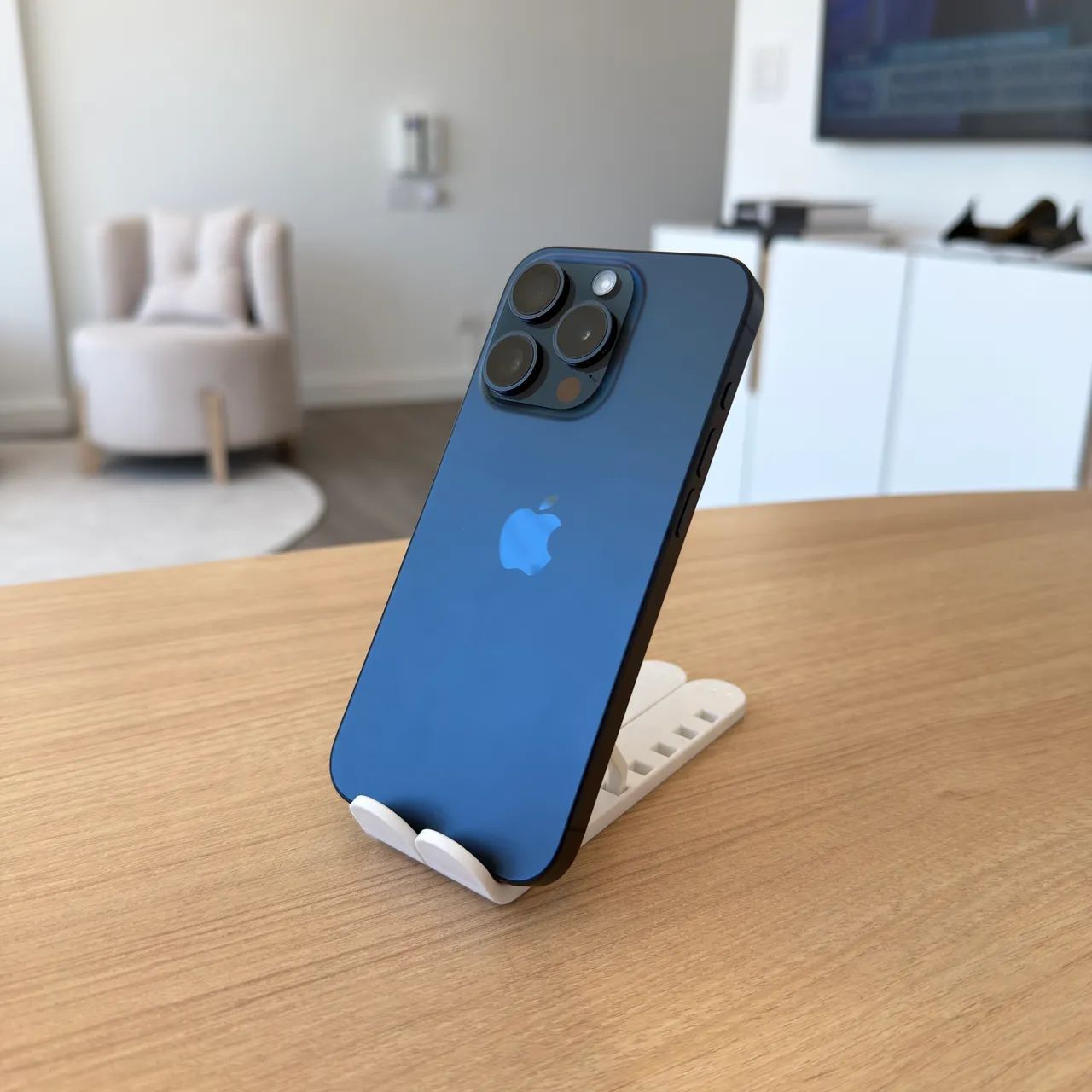 iPhone 15 Pro 256gb - Azul - Em excelente estado - Celulares e