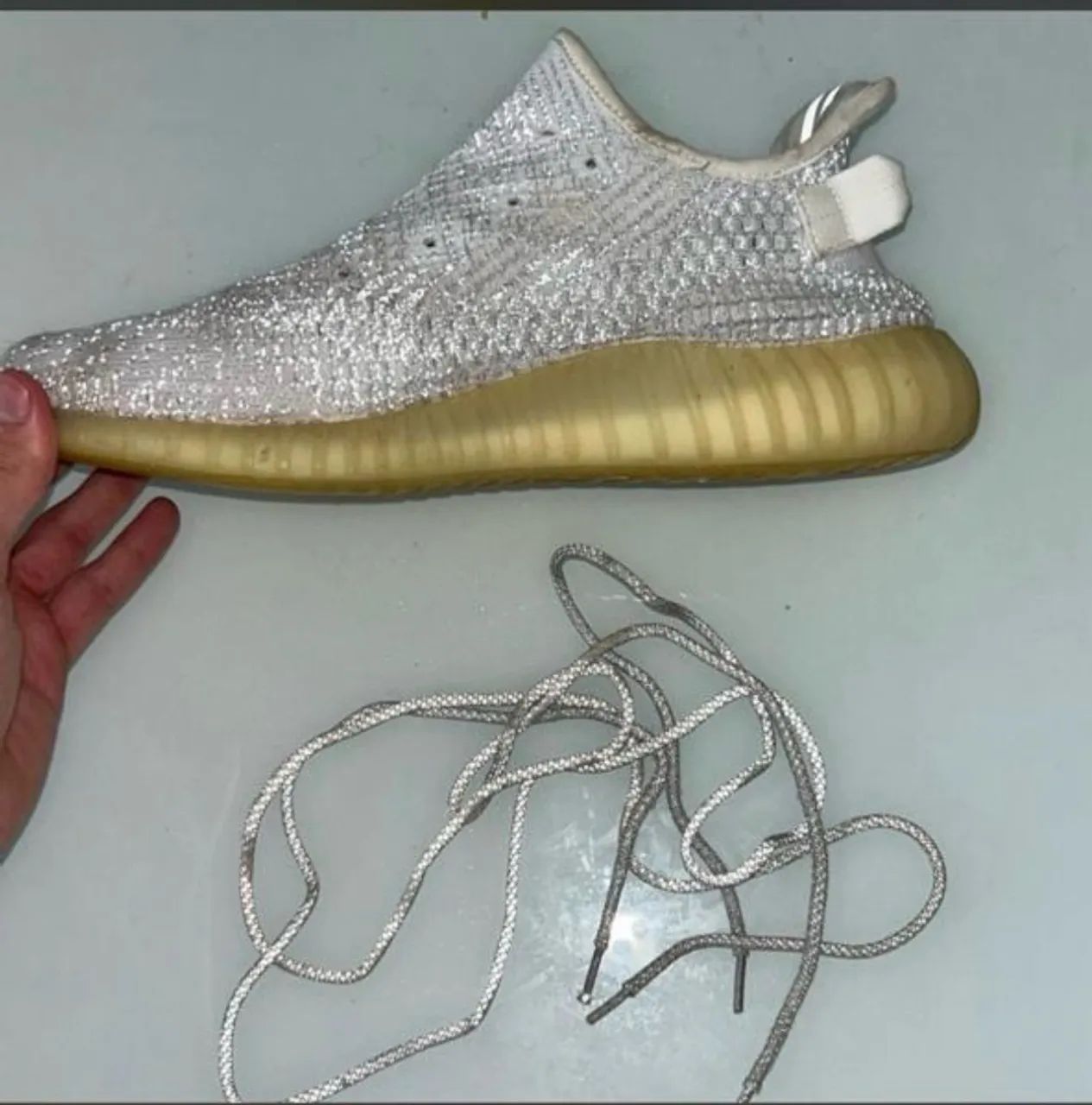 Yeezy 350 v2  - Foto 2