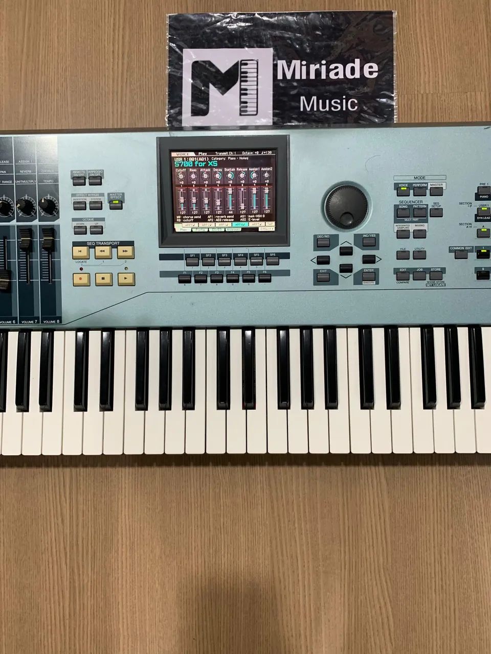 Yamaha Motif XS6  - Foto 2