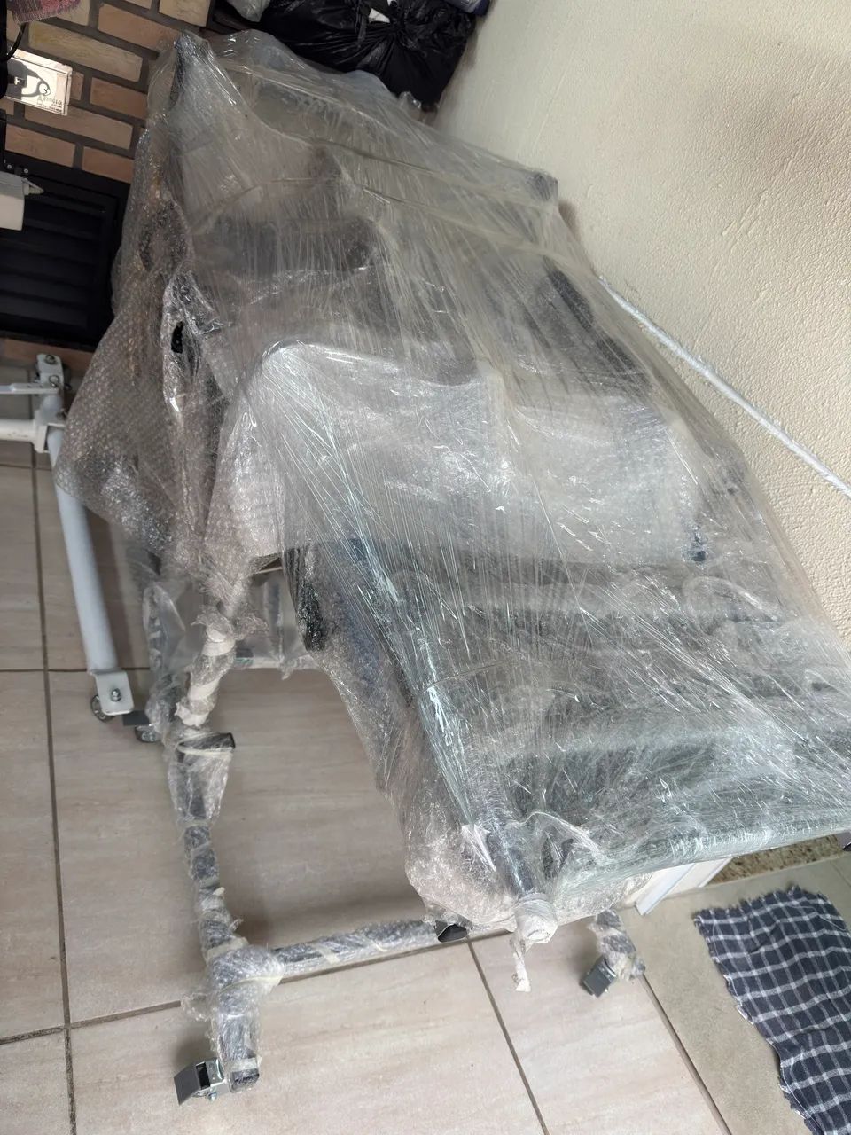 Mesa Ortostática Vanzetti Elétrica - Nova no Plástico (Nunca Usada) com NF - Foto 2