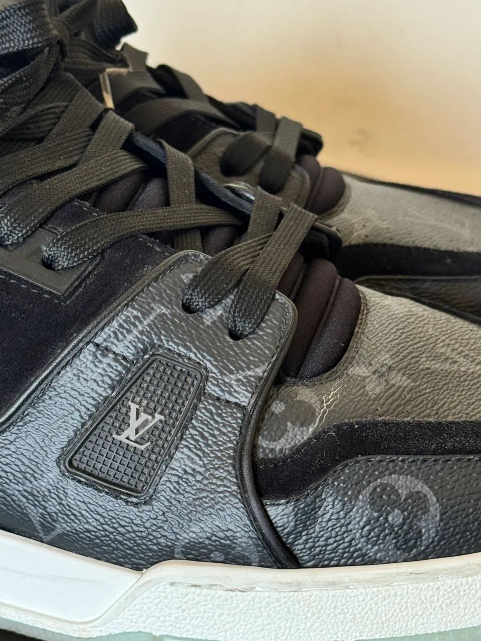 Tênis Louis Vuitton trainer black monogram original  - Foto 4