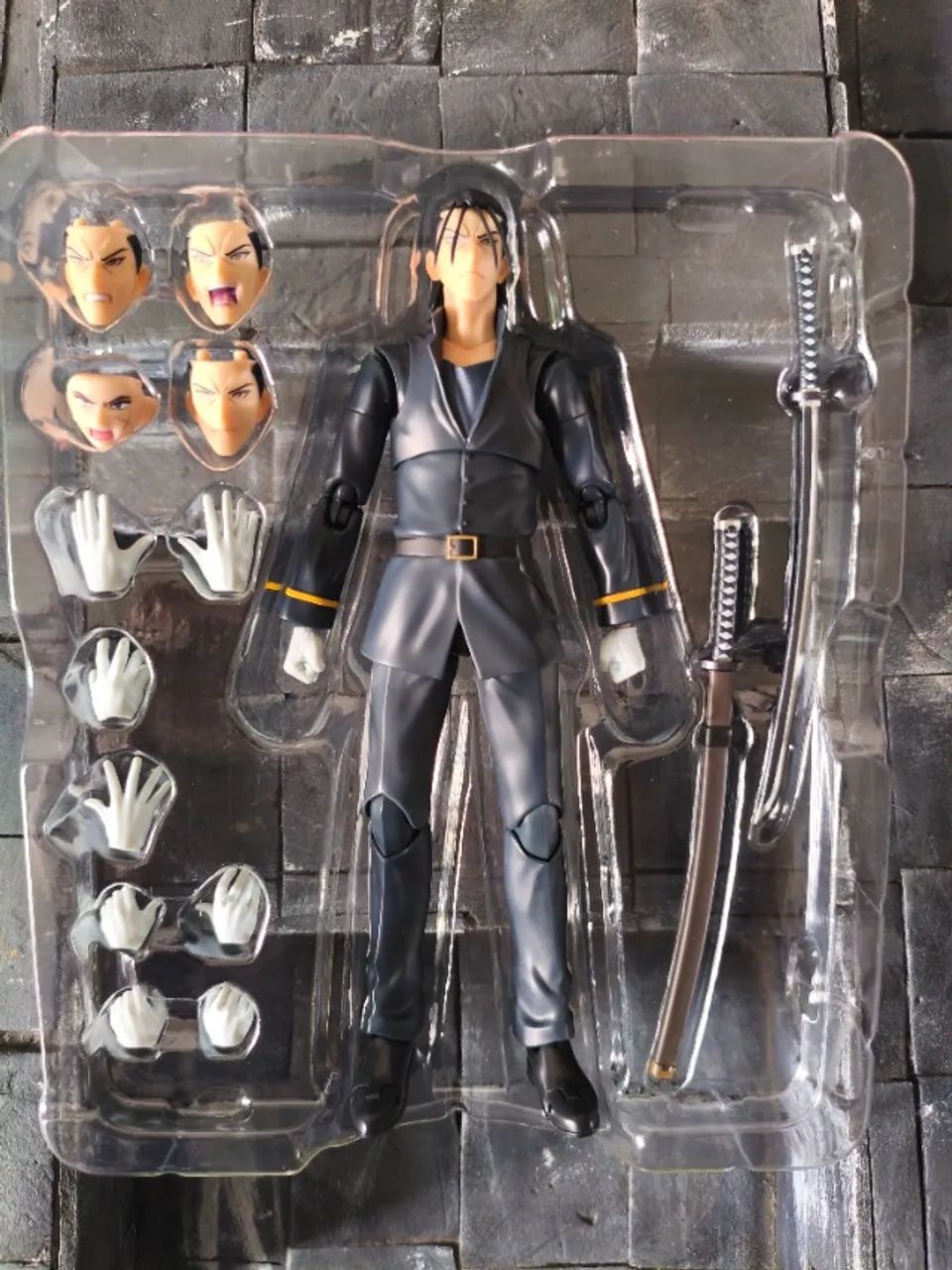 Sh Figuarts Bandai Saito  - Foto 2
