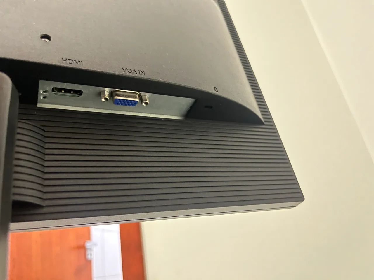 Monitor Acer 60 hz 1360x768 - Foto 4