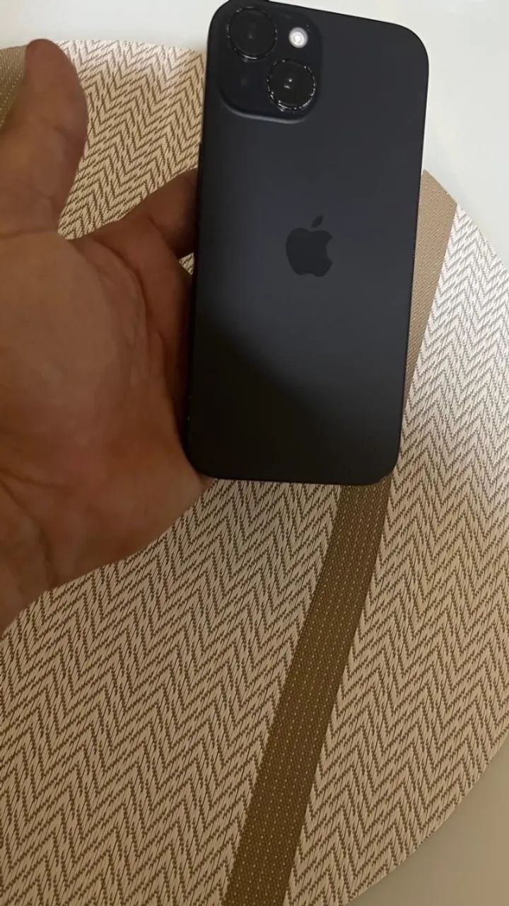 iPhone 15 256 GB - Foto 2