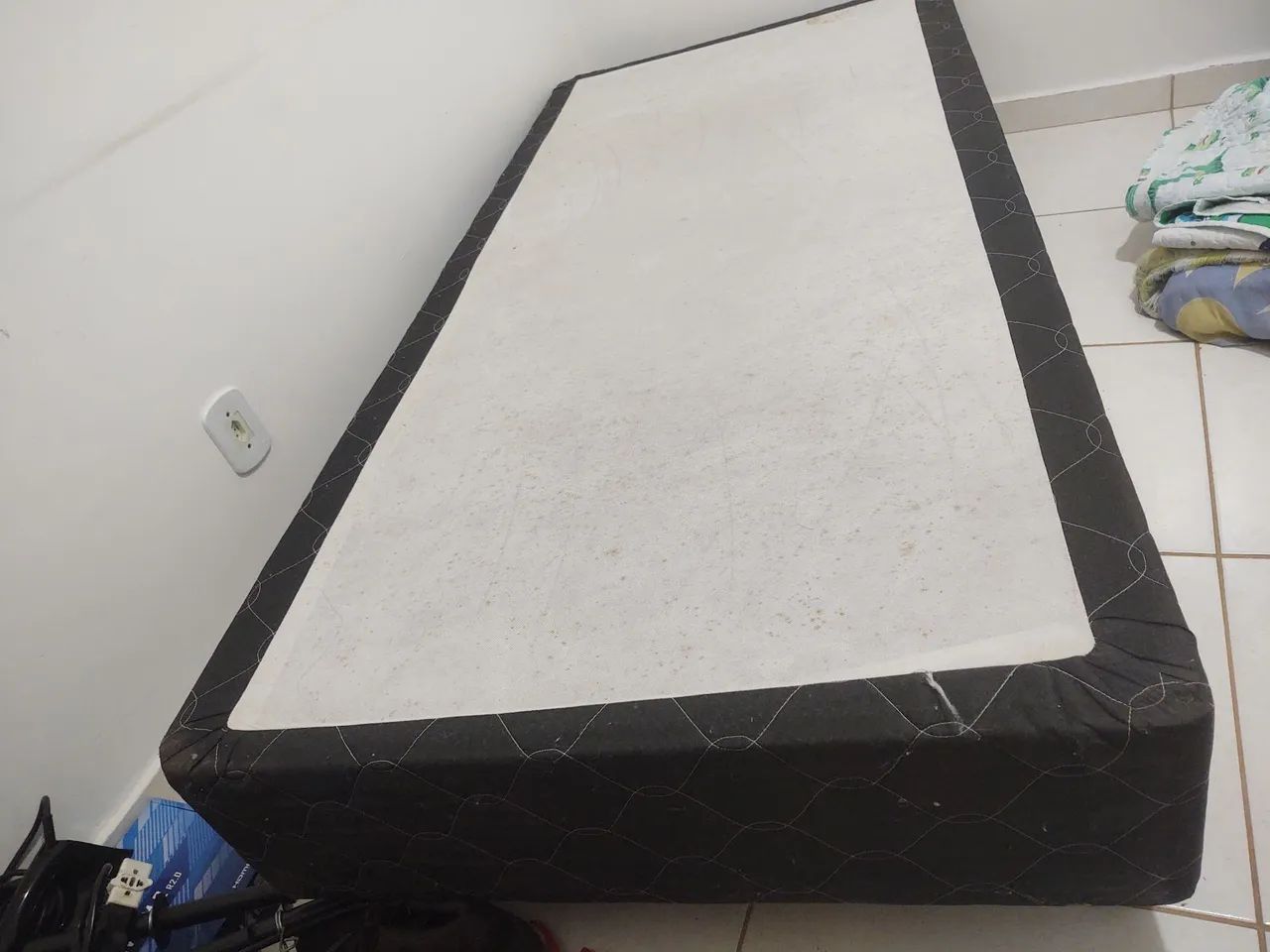 Box de Solteiro - Foto 2