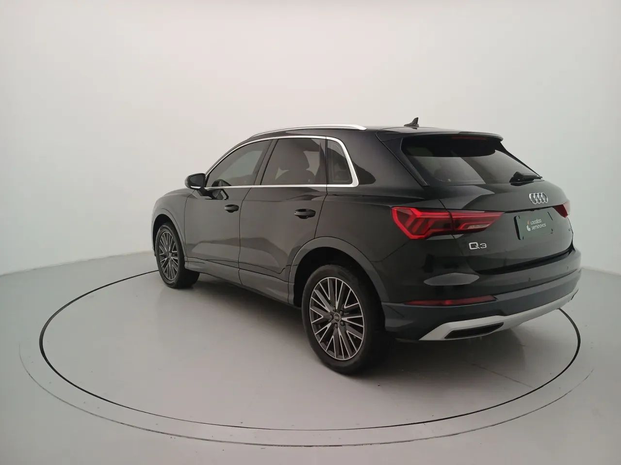 Audi Q3 Performance 2.0 TFSI Tiptr. Quattro, foto 3 de 18