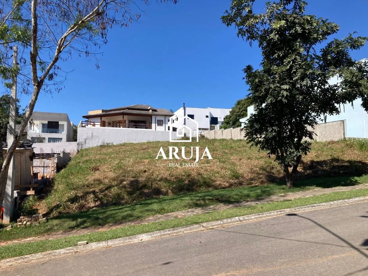Terreno de 800 m² em Condomínio Fechado - Foto 2