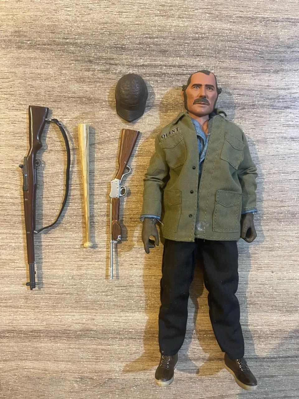 Sam Quint, de Tubarão (Jaws), da NECA