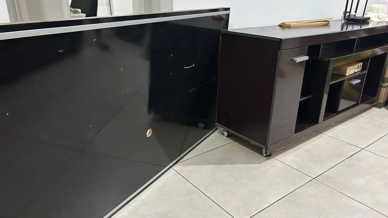 Rack e Painel de madeira - Foto 2